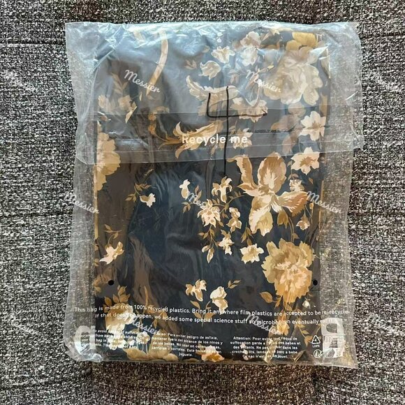 Reformation Frankie Silk Dress in Divinity - Picture 6 of 10